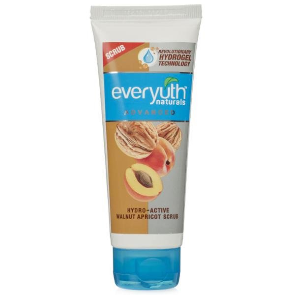 Everyuth Naturals Walnut Apricot Scrub 50 G